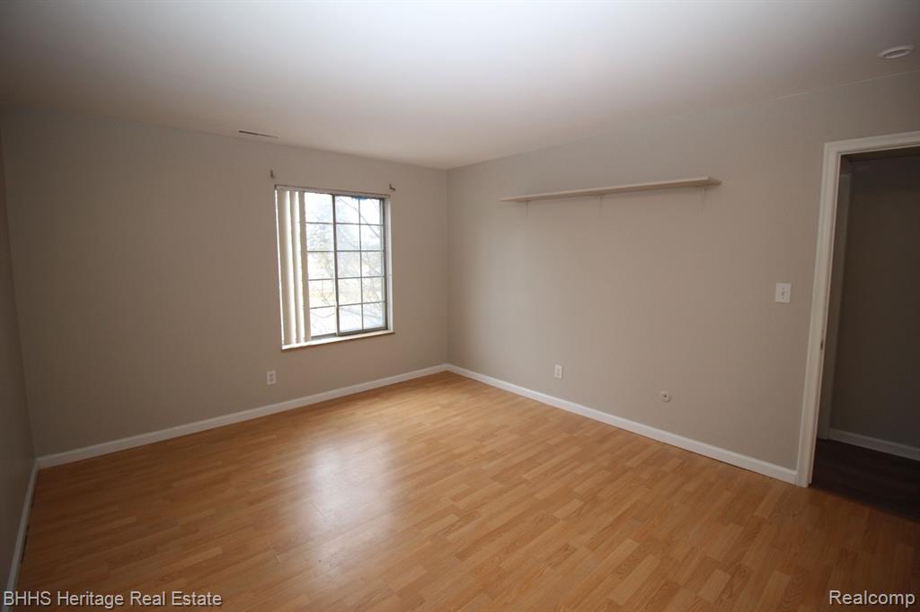 409 West Highland Road, Unit B3 Howell, MI 48843 - Photo 15 of 17