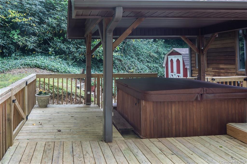 581 Morgan Hill Road Fairview, NC 28730 - Photo 13 of 30 Gallery Image 13
