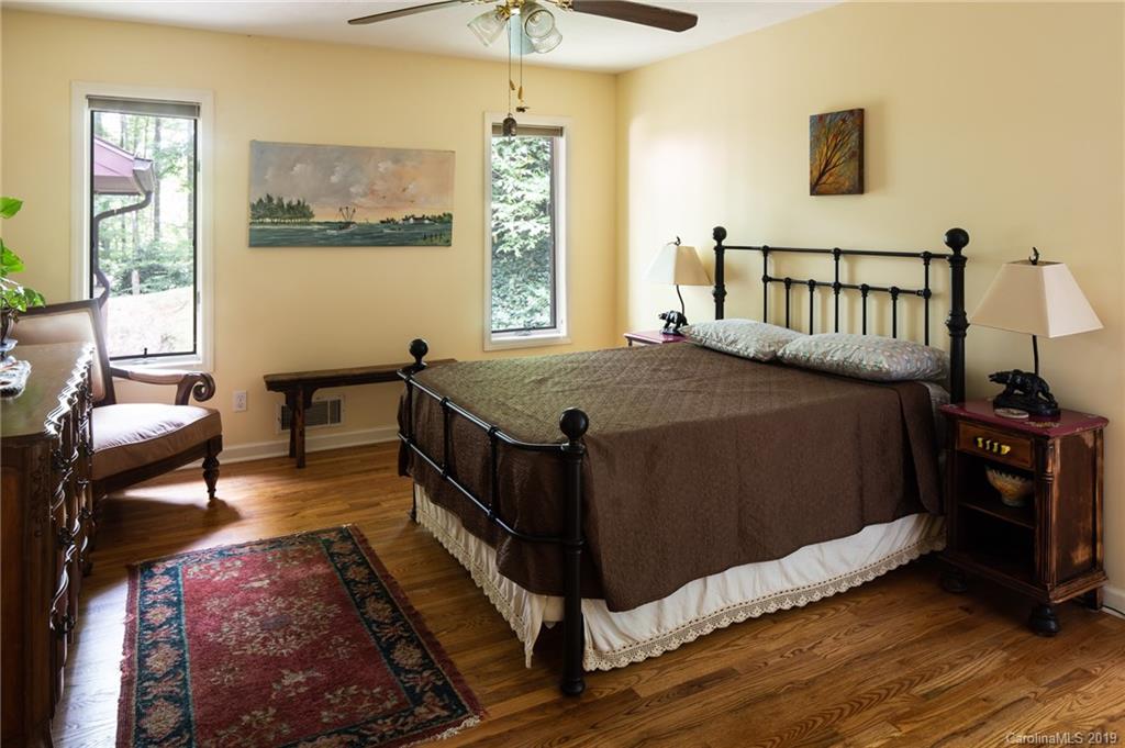 581 Morgan Hill Road Fairview, NC 28730 - Photo 14 of 30 Gallery Image 14