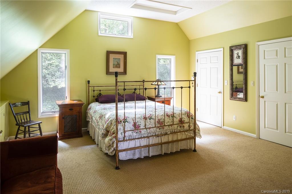 581 Morgan Hill Road Fairview, NC 28730 - Photo 19 of 30 Gallery Image 19