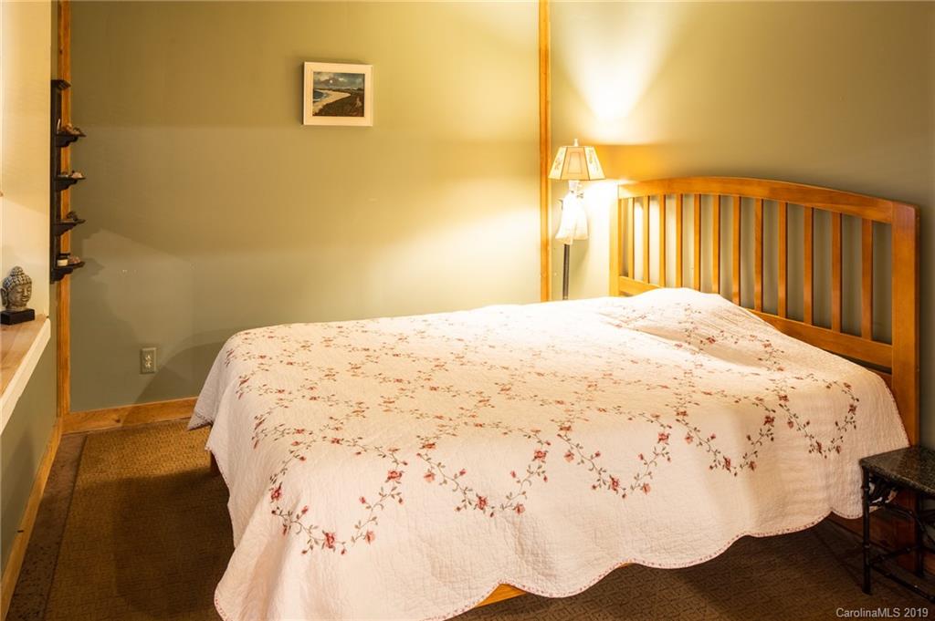 581 Morgan Hill Road Fairview, NC 28730 - Photo 23 of 30 Gallery Image 23