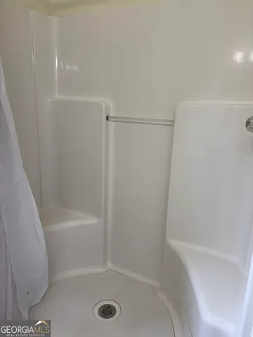 $1,600 | 74 Lockerbie Court, Unit 202, Clayton, GA 30525