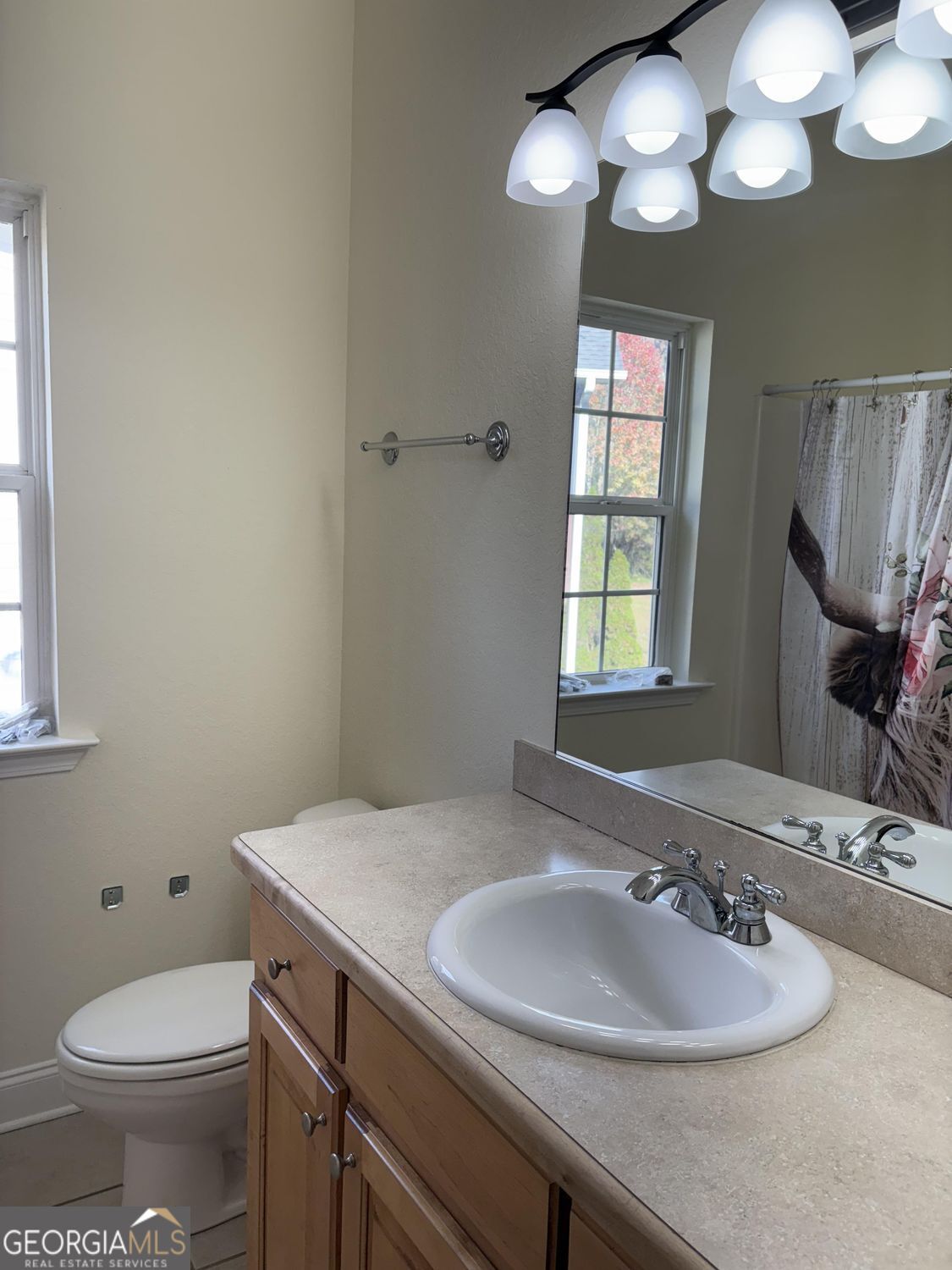 74 Lockerbie Court, Unit 202 Clayton, GA 30525 - Photo 22 of 23 guest bath.jpg