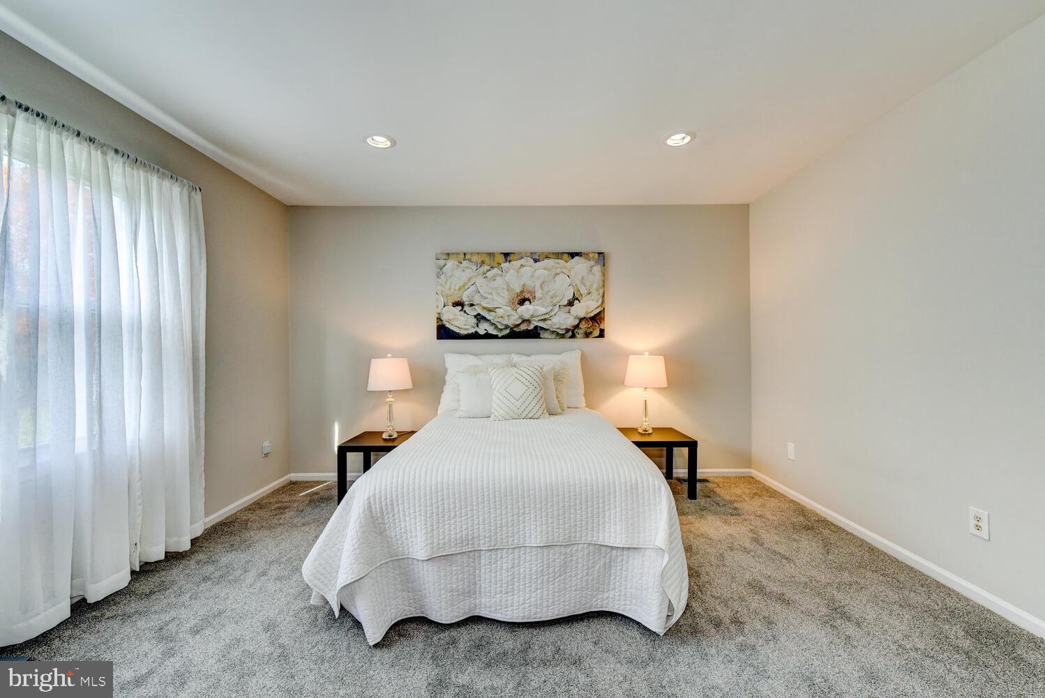 5 Glengarry Way Princeton Junction, NJ 08550 - Photo 33 of 63 Primary Bedroom