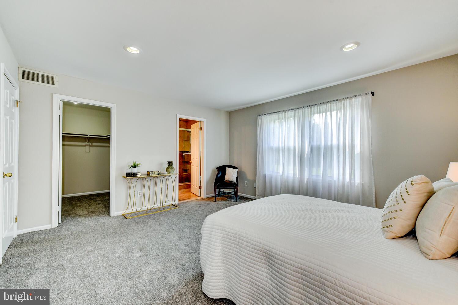 5 Glengarry Way Princeton Junction, NJ 08550 - Photo 34 of 63 a bedroom with a bed and a large window