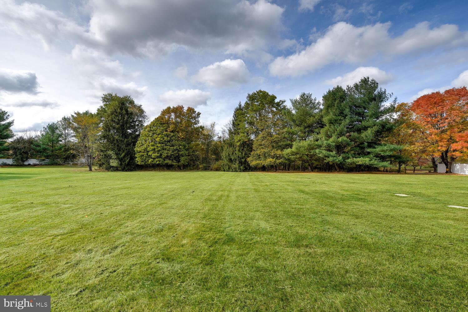 5 Glengarry Way Princeton Junction, NJ 08550 - Photo 56 of 63 Back Door View