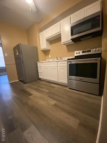 $74,000 | 6432 Ridge Avenue, St. Louis, MO 63133