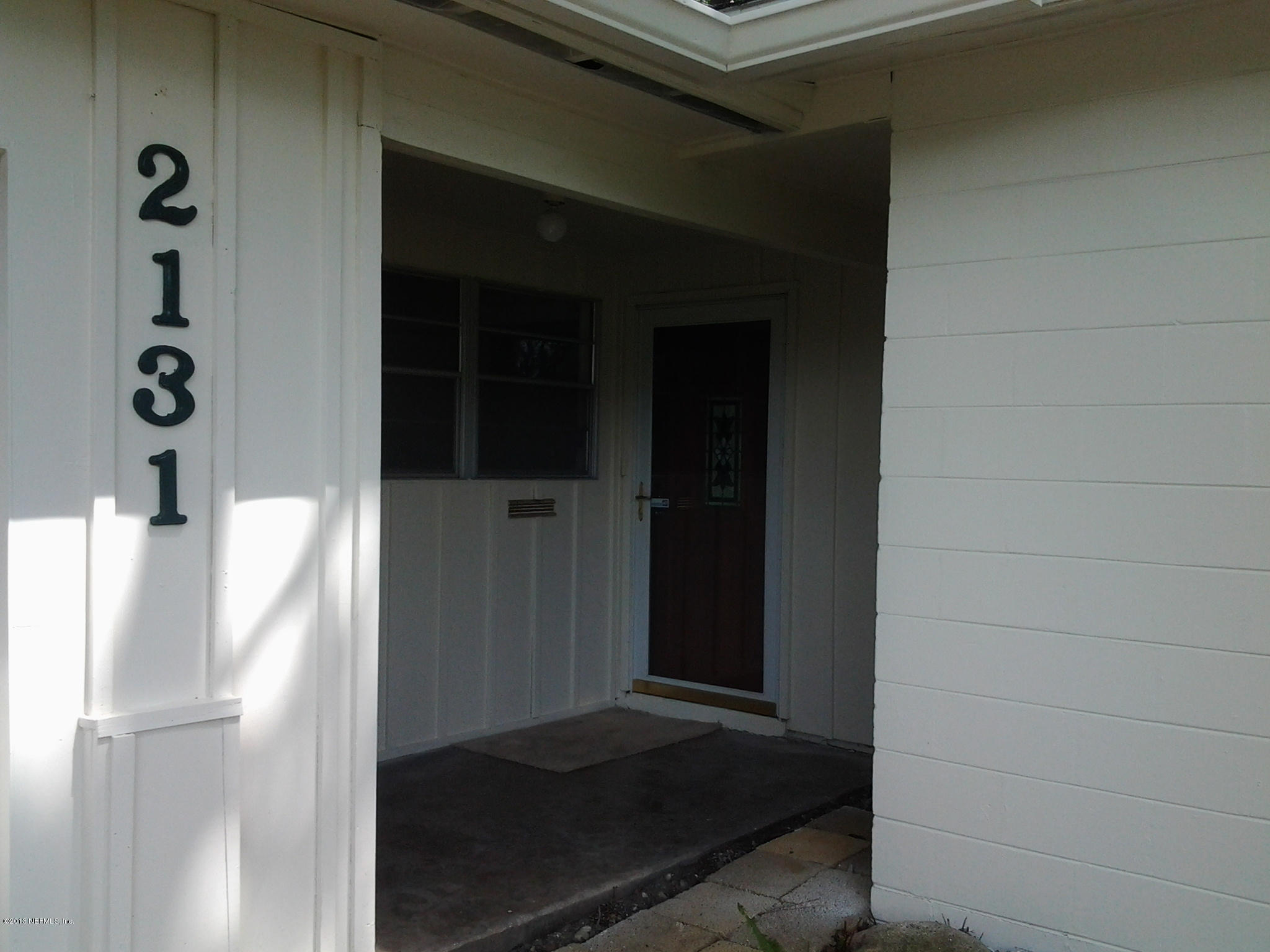 2131 Goltare Drive Jacksonville, FL 32216 - Photo 24 of 25 a view of a hallway