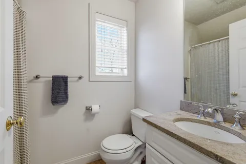 $499,000 | 1039 Islington Street, Unit 4, Portsmouth, NH 03801