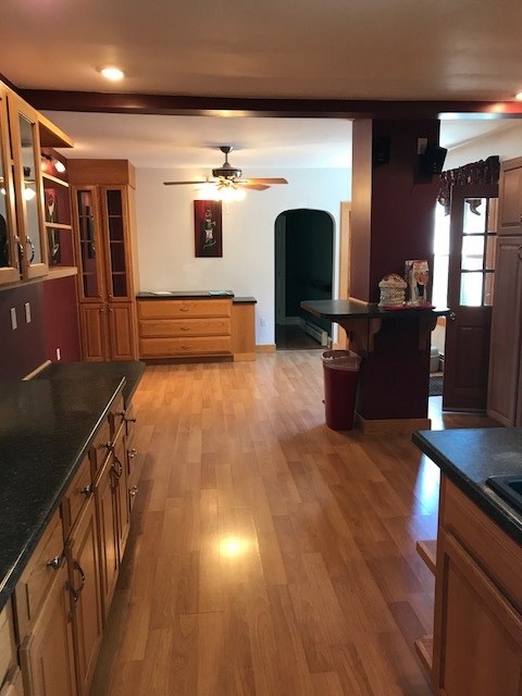 566 Kelley Street Manchester, NH 03102 - Photo 9 of 23