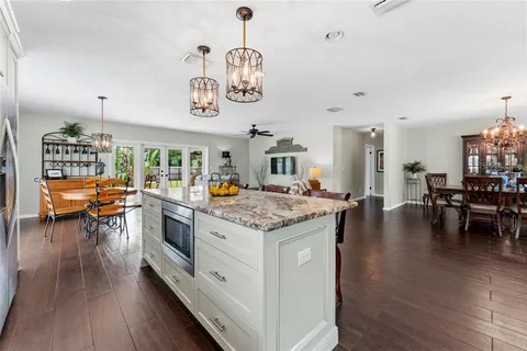$499,000 | 7202 Spring Valley Drive, Tampa, FL 33615