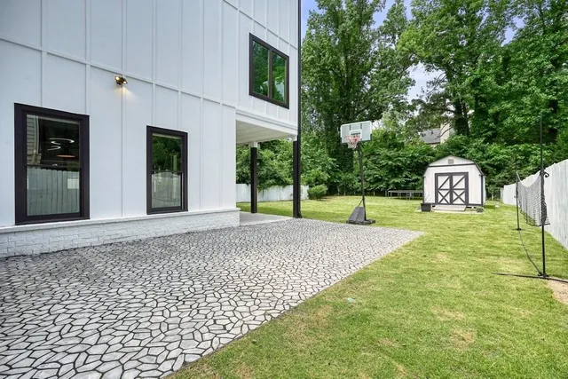 $1,895,000 | 2804 Skyland Drive Northeast, Brookhaven, GA 30319