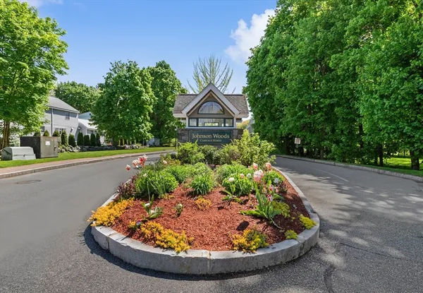 $1,125,000 | 106 Johnson Woods Drive, Unit 106, Reading, MA 01867