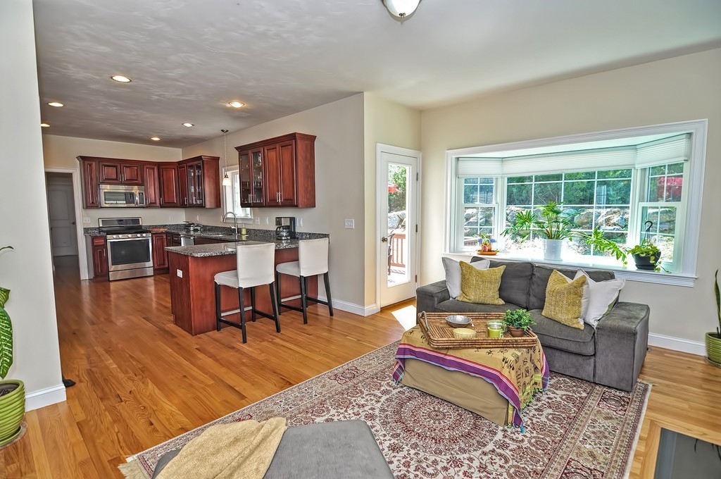 63 Bella Road Sharon, MA 02067 - Photo 8 of 28 Gallery Image 8
