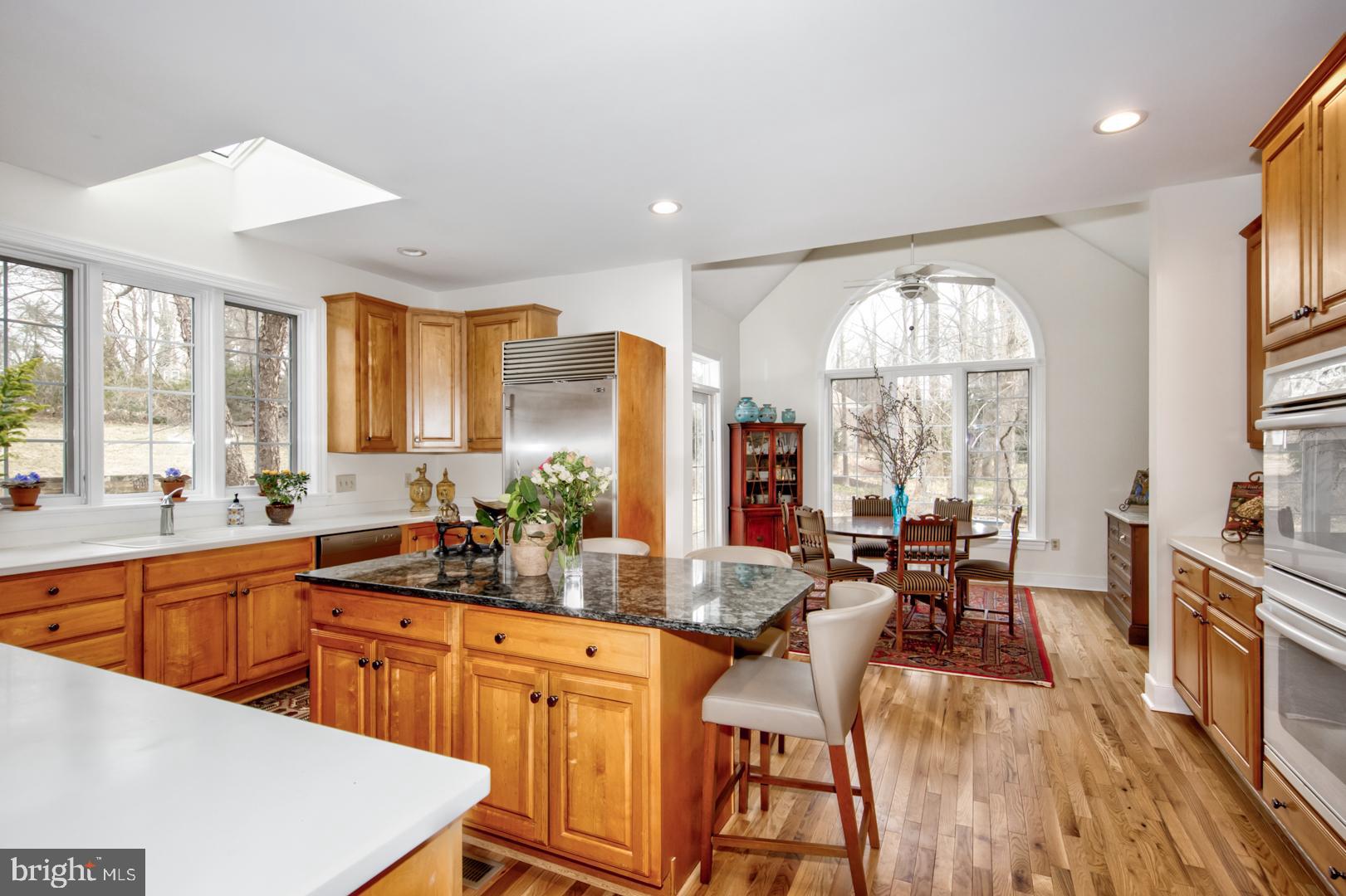985 South Waterloo Road Devon, PA 19333 - Photo 25 of 64 Double oven & view of breakfast room