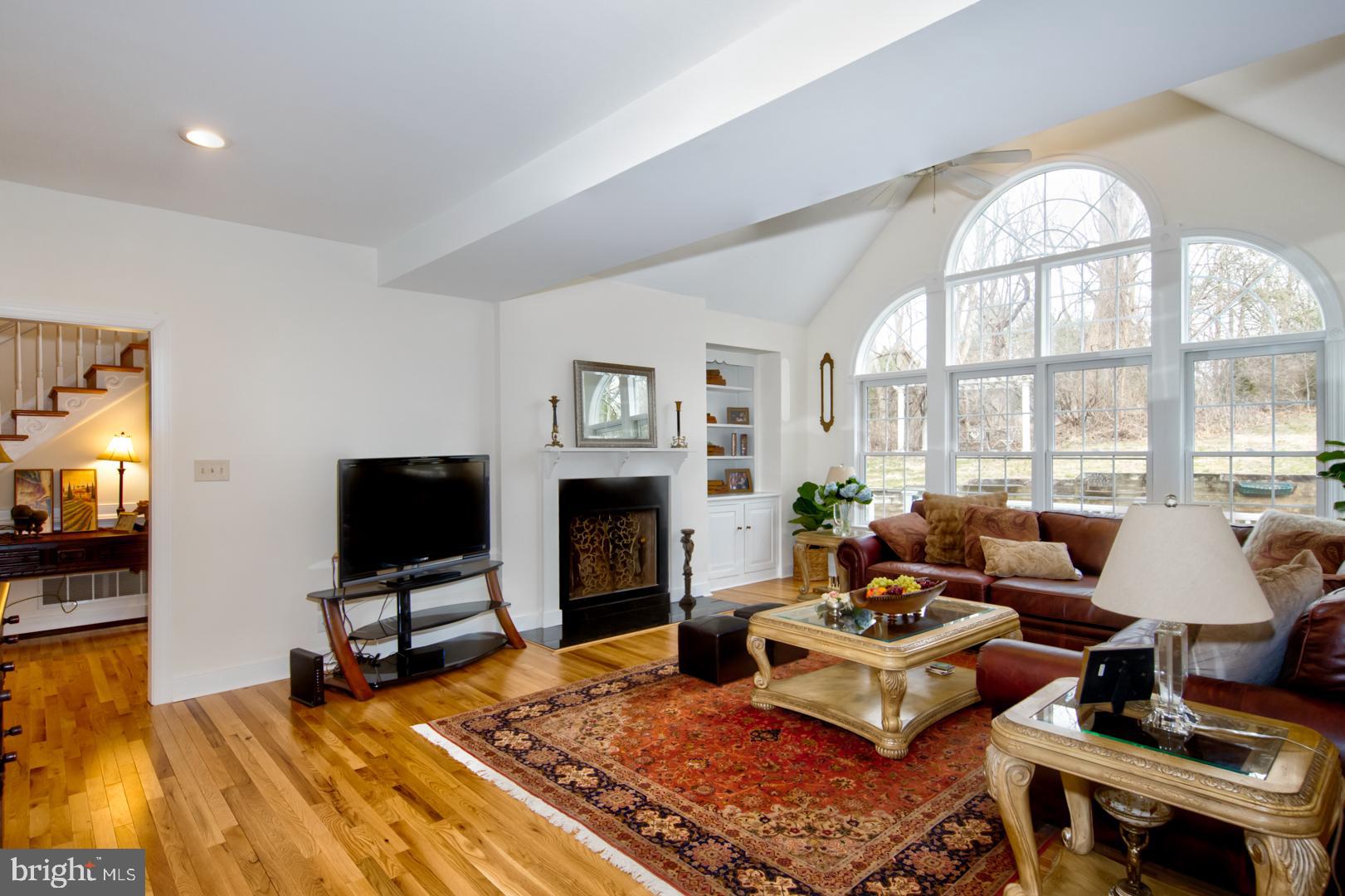 985 South Waterloo Road Devon, PA 19333 - Photo 31 of 64 The family room has Palladian window