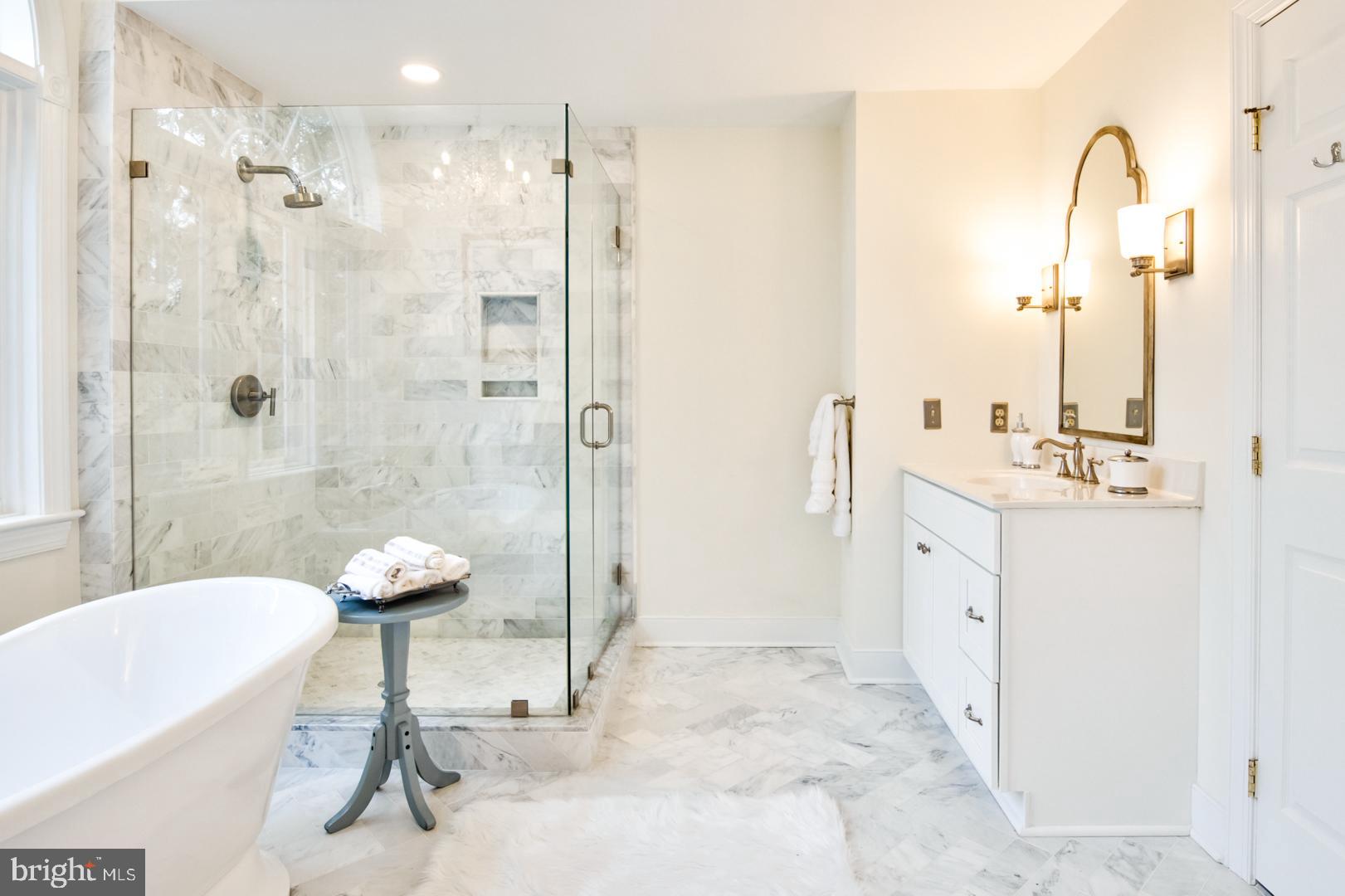985 South Waterloo Road Devon, PA 19333 - Photo 38 of 64 The renovated Main bedroom Bathroom