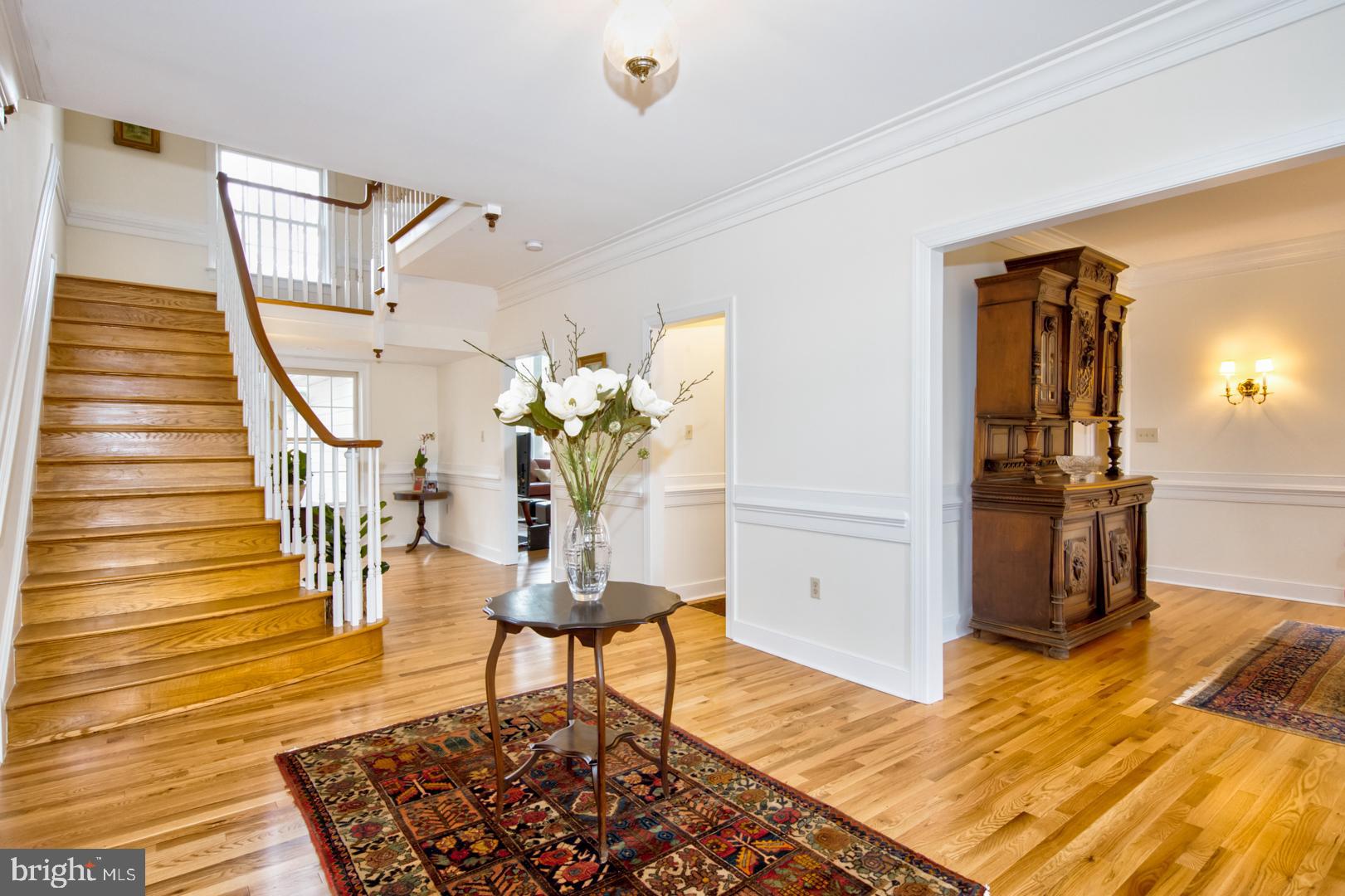 985 South Waterloo Road Devon, PA 19333 - Photo 10 of 64 The foyer opening to the dining room
