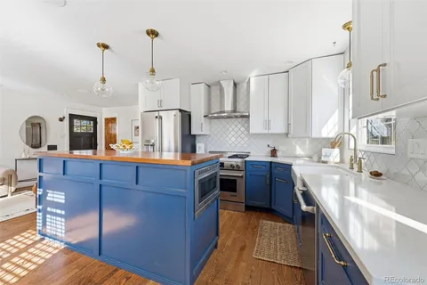 $799,000 | 2350 South Ogden Street, Denver, CO 80210