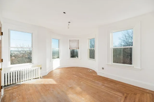 $1,059,999 | 5 Marshfield Street, Gloucester, MA 01930