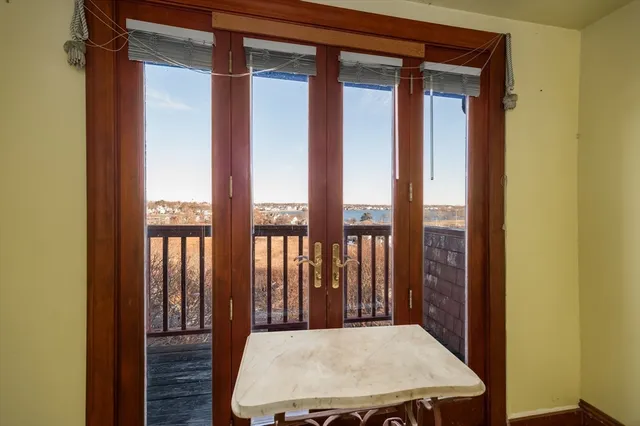 $1,059,999 | 5 Marshfield Street, Gloucester, MA 01930