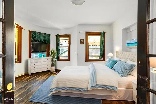 $1,059,999 | 5 Marshfield Street, Gloucester, MA 01930