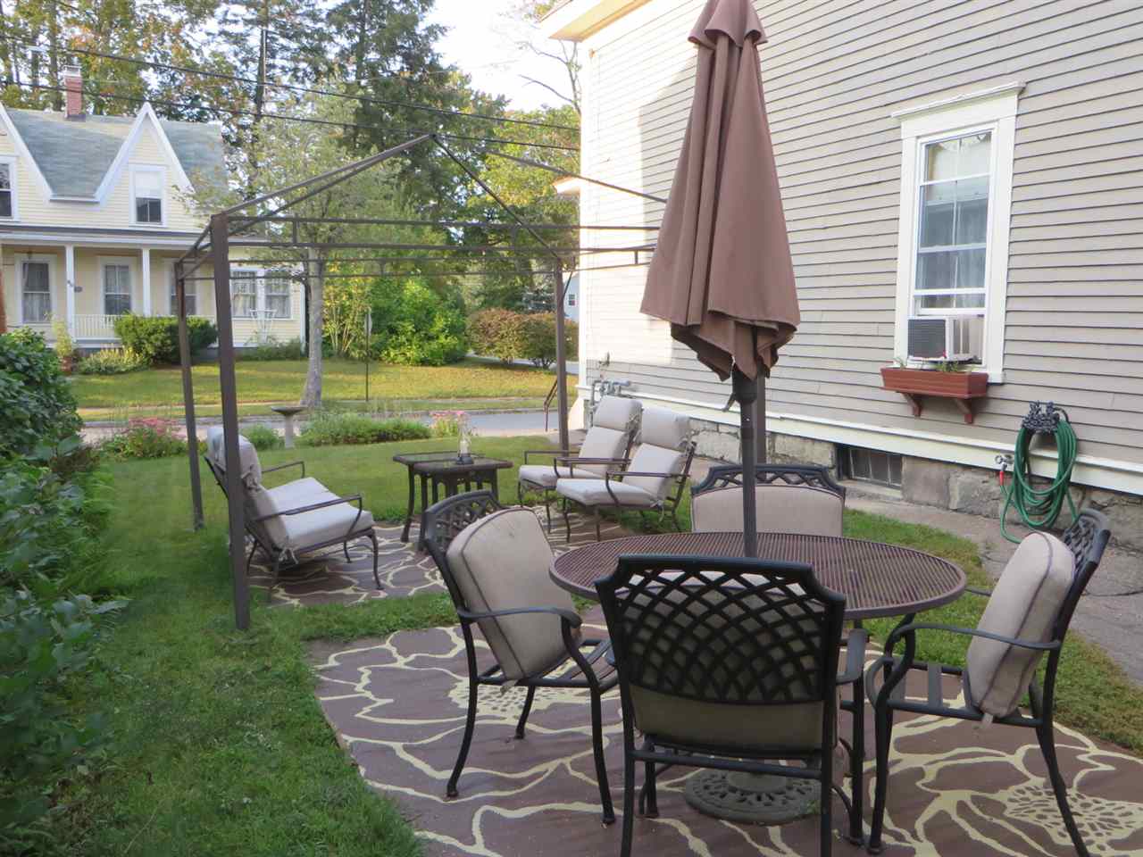 81 Appleton Street Manchester, NH 03104 - Photo 36 of 38