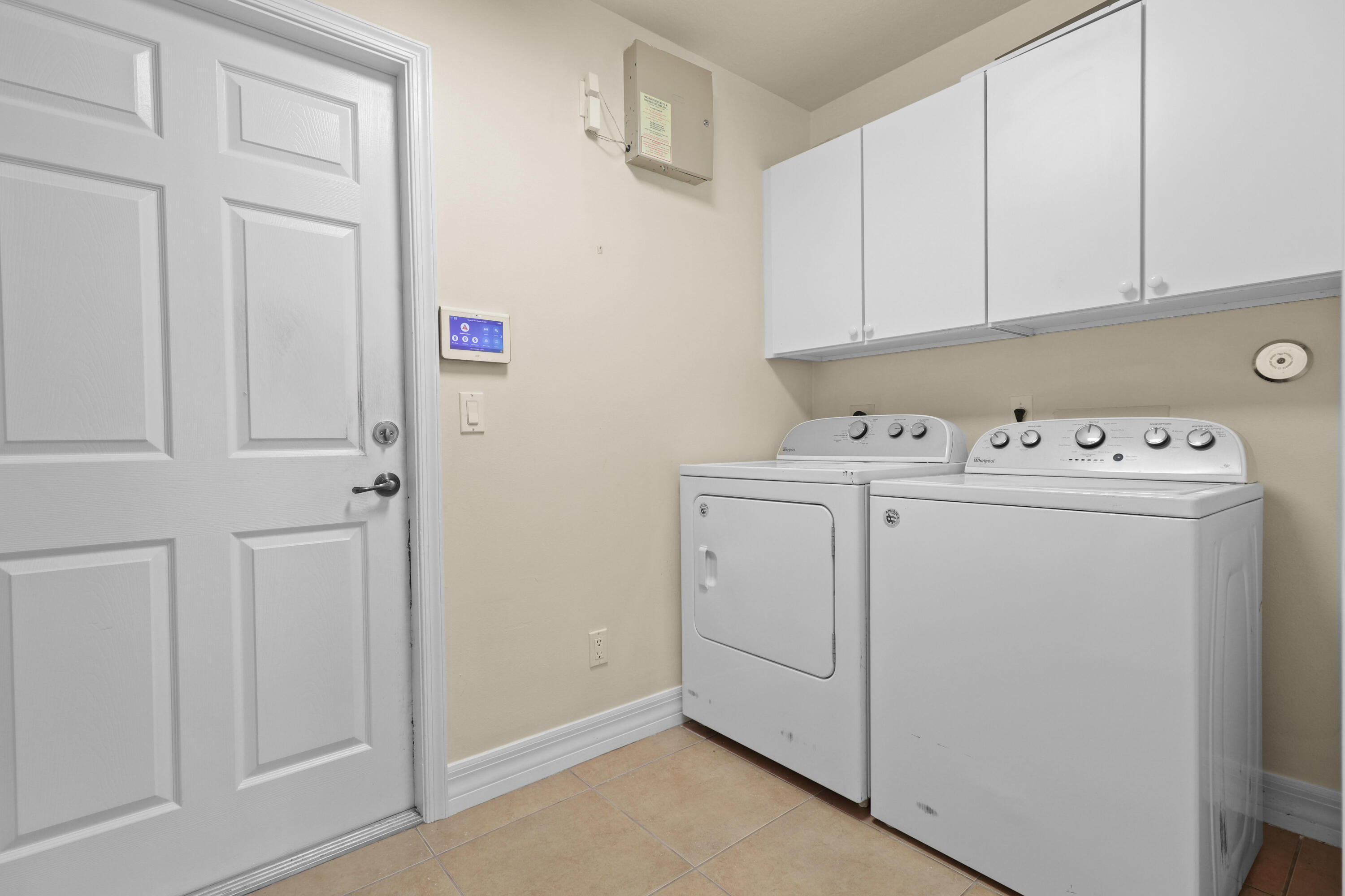 5029 Southeast Jack Avenue Stuart, FL 34997 - Photo 13 of 27 14-IMG_8418