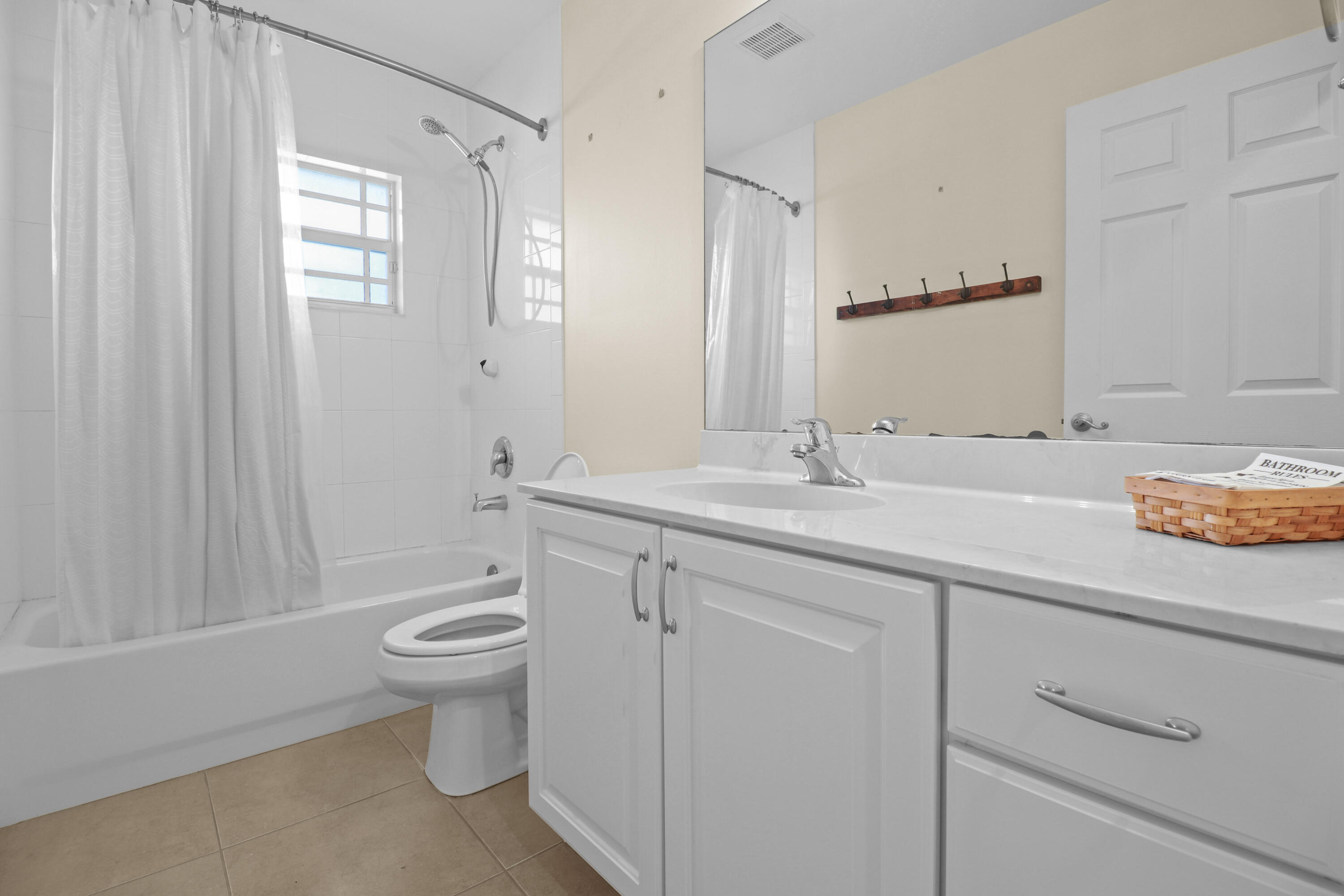 5029 Southeast Jack Avenue Stuart, FL 34997 - Photo 18 of 27 19-IMG_8442