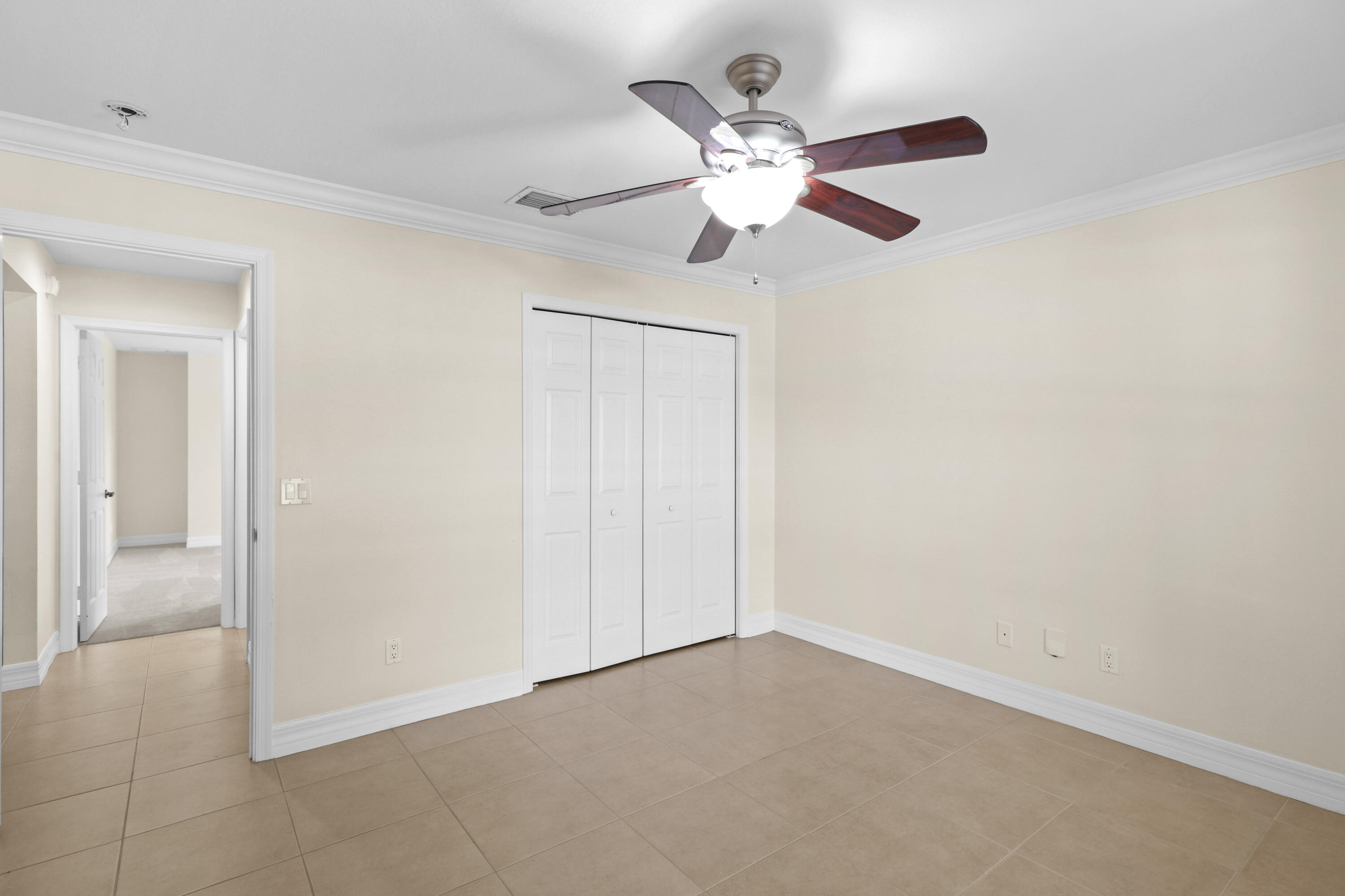 5029 Southeast Jack Avenue Stuart, FL 34997 - Photo 20 of 27 21-IMG_8451