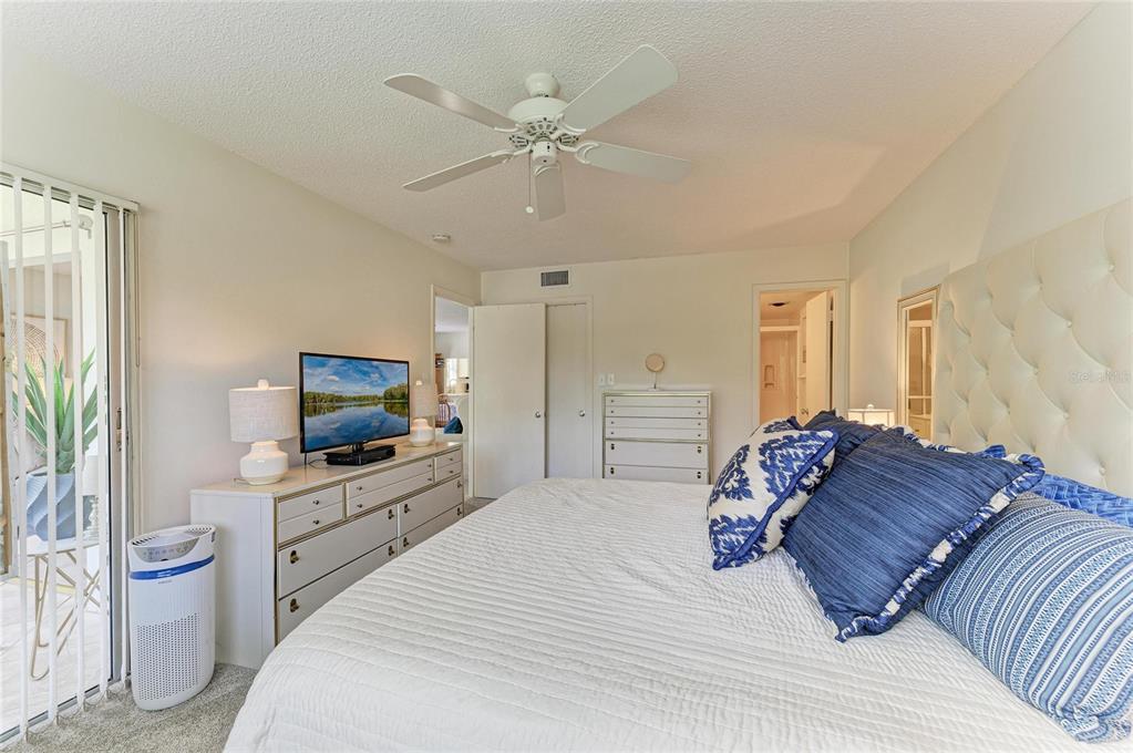 8625 Midnight Pass Road, Unit 208B Sarasota, FL 34242 - Photo 32 of 65