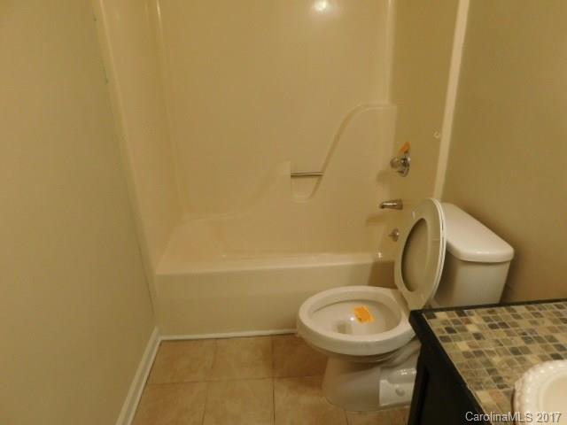 10307 Rockwood Road Charlotte, NC 28215 - Photo 8 of 10
