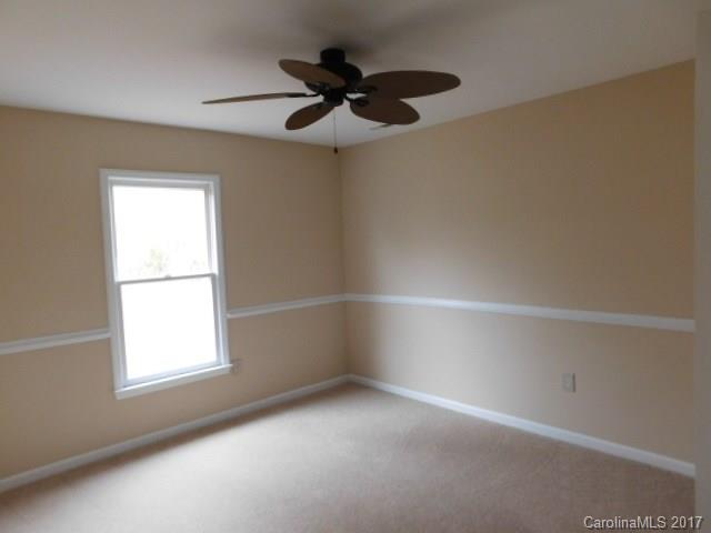 10307 Rockwood Road Charlotte, NC 28215 - Photo 9 of 10