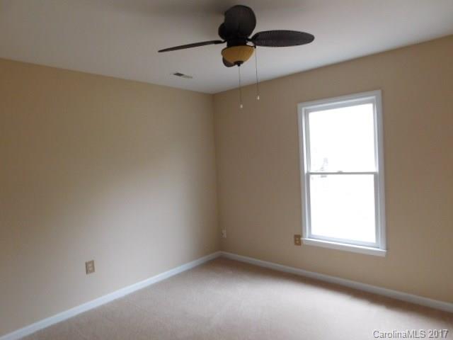 10307 Rockwood Road Charlotte, NC 28215 - Photo 10 of 10
