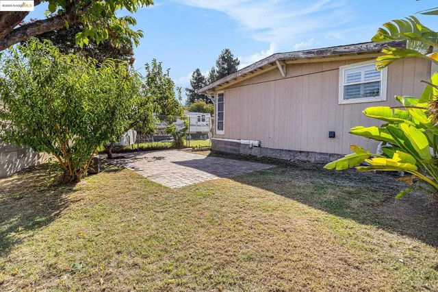 a view of outdoor space and garden