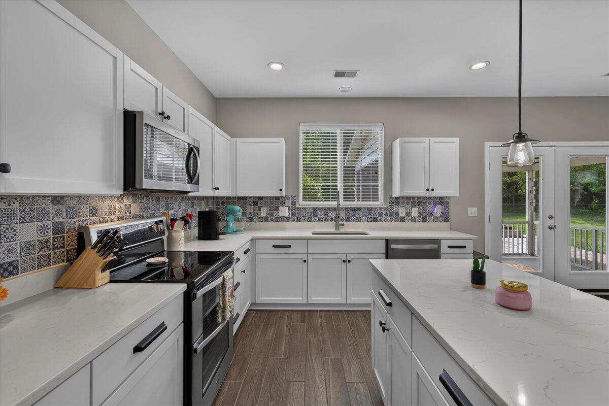 405 Principal Court Ladson, SC 29456 - Photo 19 of 53 Kitchen
