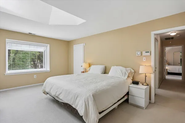 $1,385,000 | 8200 Gainsborough Court East, Potomac, MD 20854