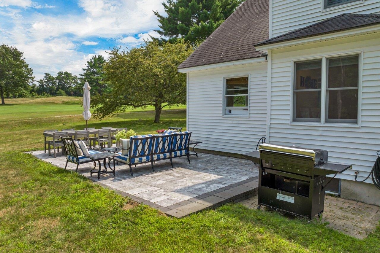 7 Edgewood Terrace Wolfeboro, NH 03894 - Photo 38 of 47