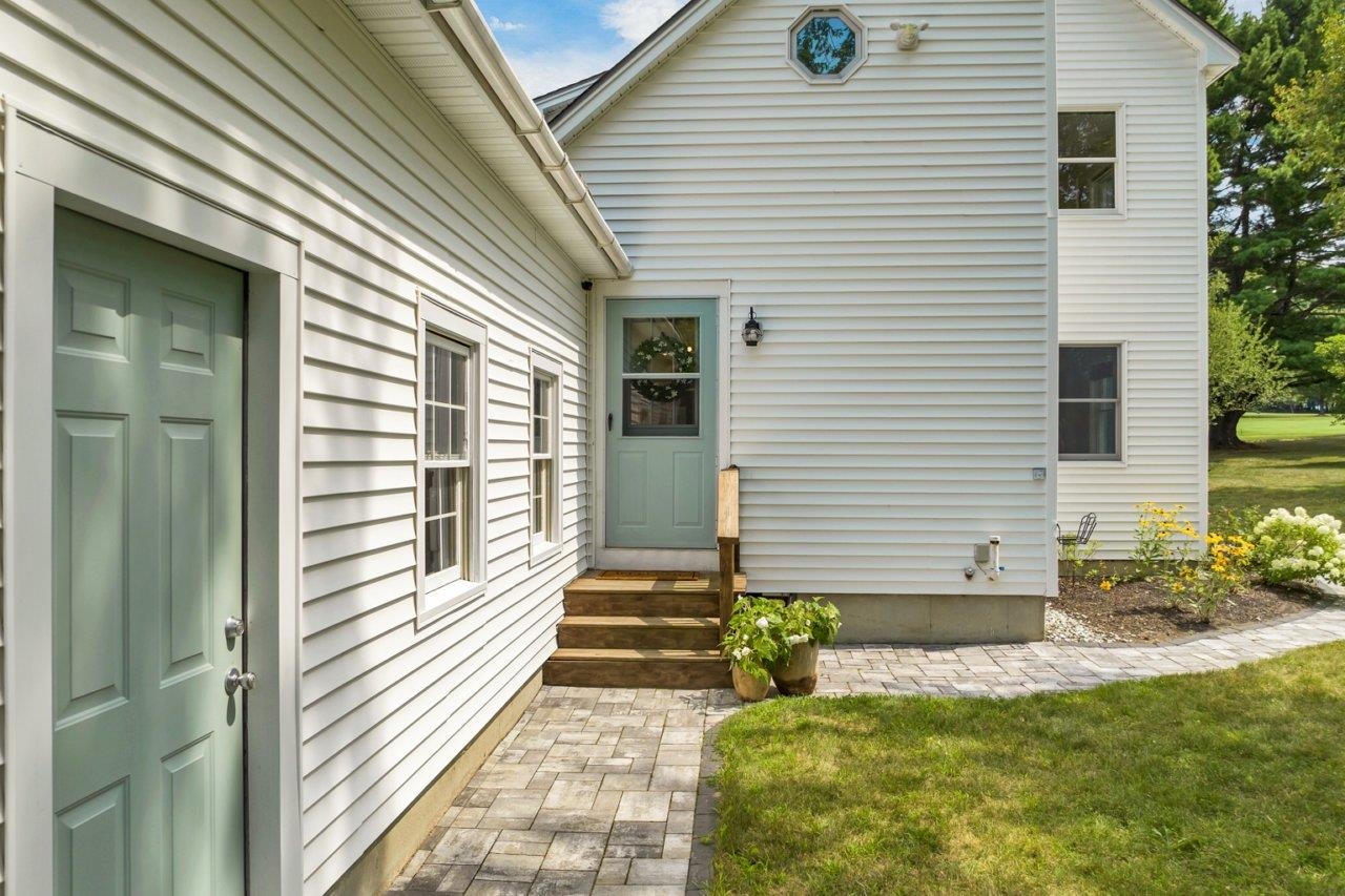 7 Edgewood Terrace Wolfeboro, NH 03894 - Photo 40 of 47