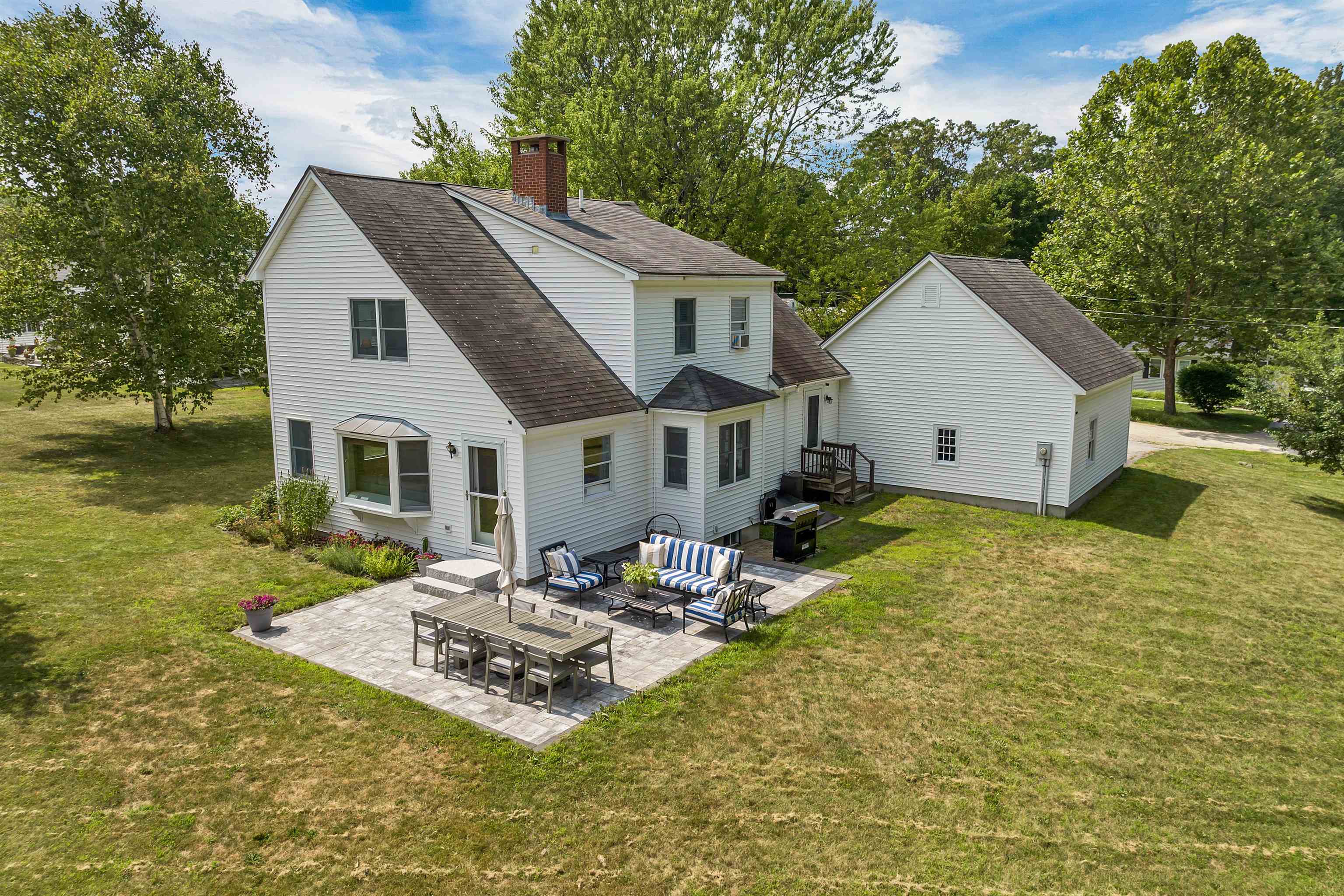 7 Edgewood Terrace Wolfeboro, NH 03894 - Photo 5 of 47