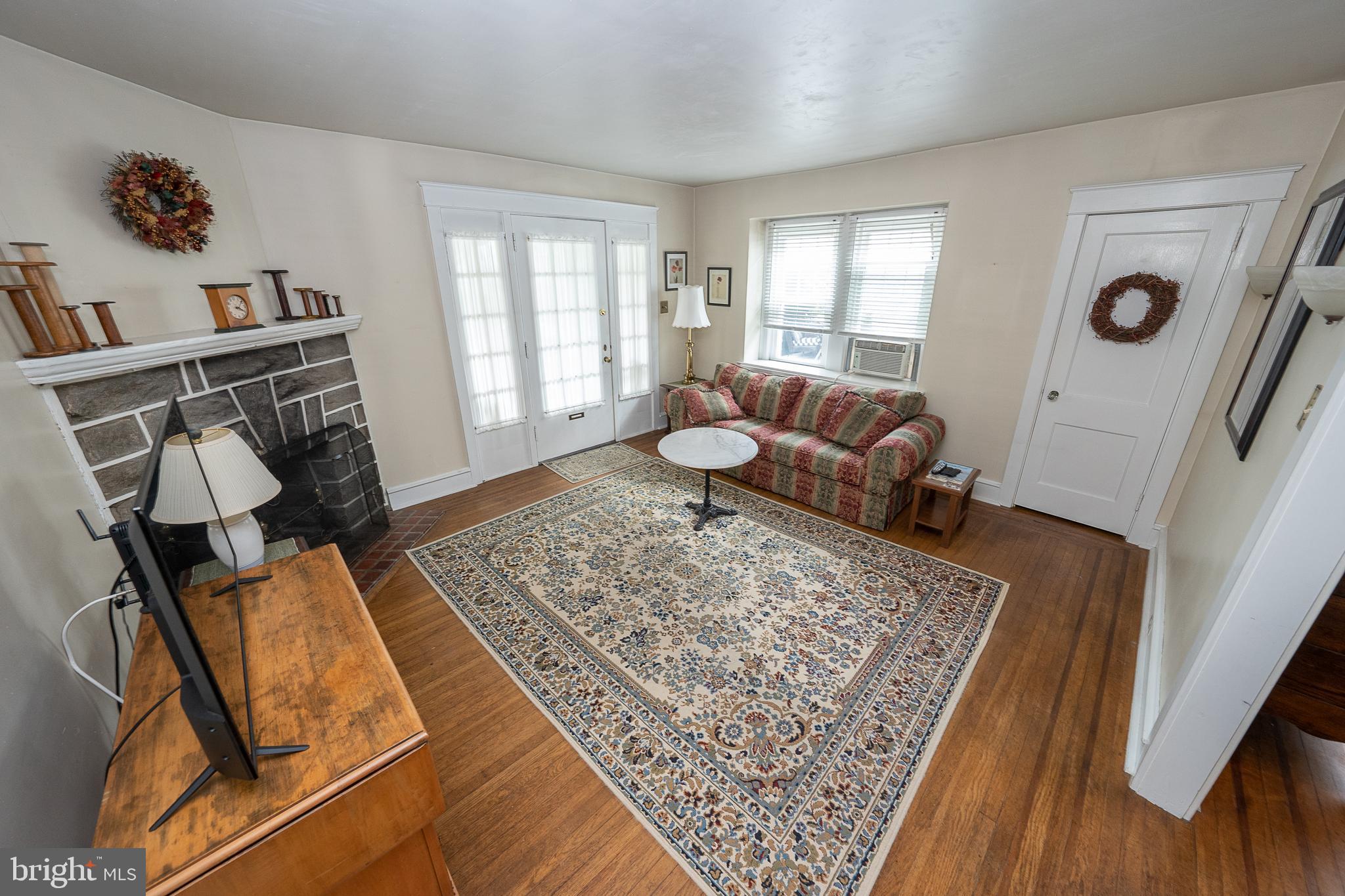 314 Ballymore Road Springfield, PA 19064 - Photo 11 of 41