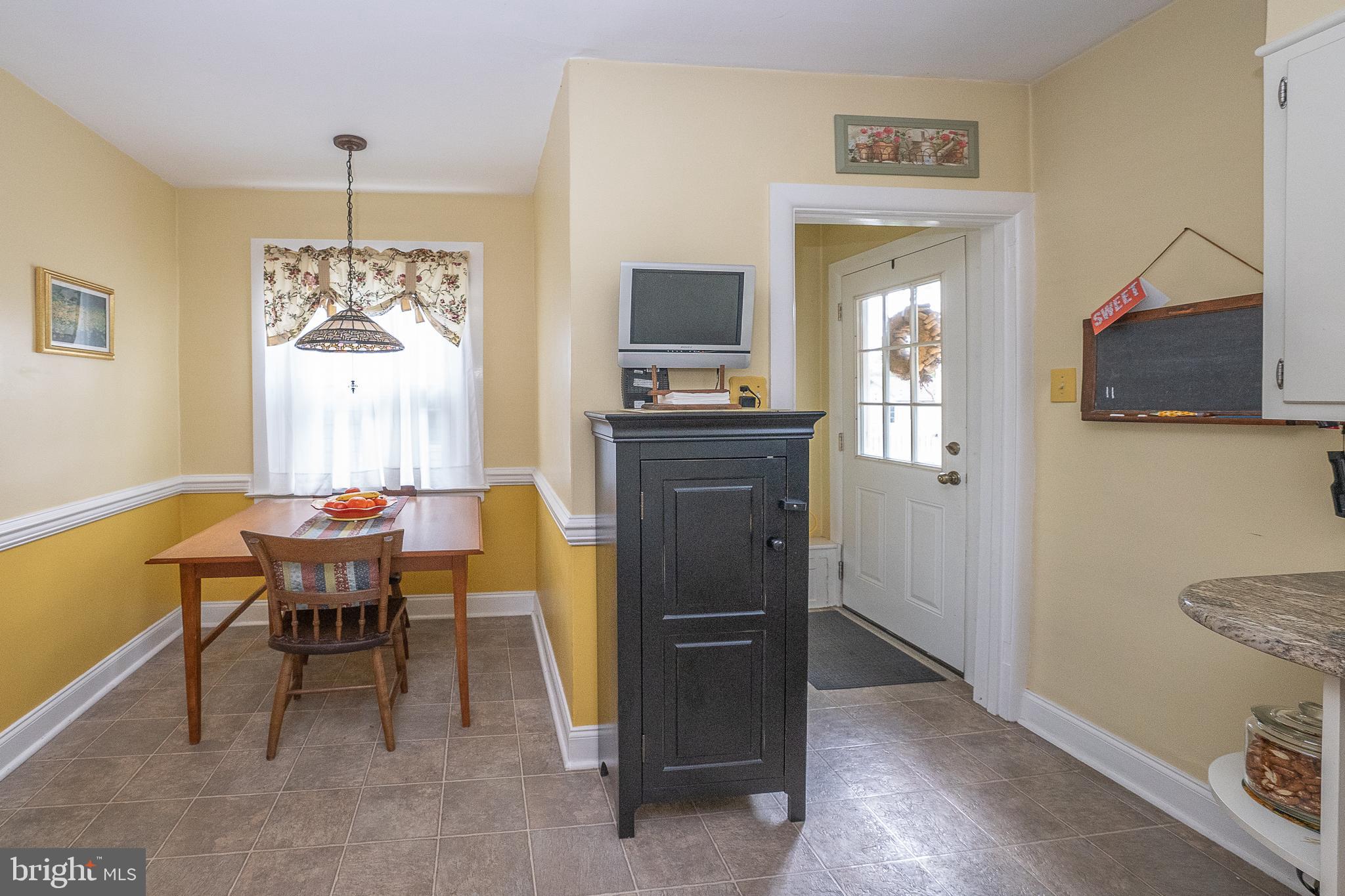 314 Ballymore Road Springfield, PA 19064 - Photo 19 of 41