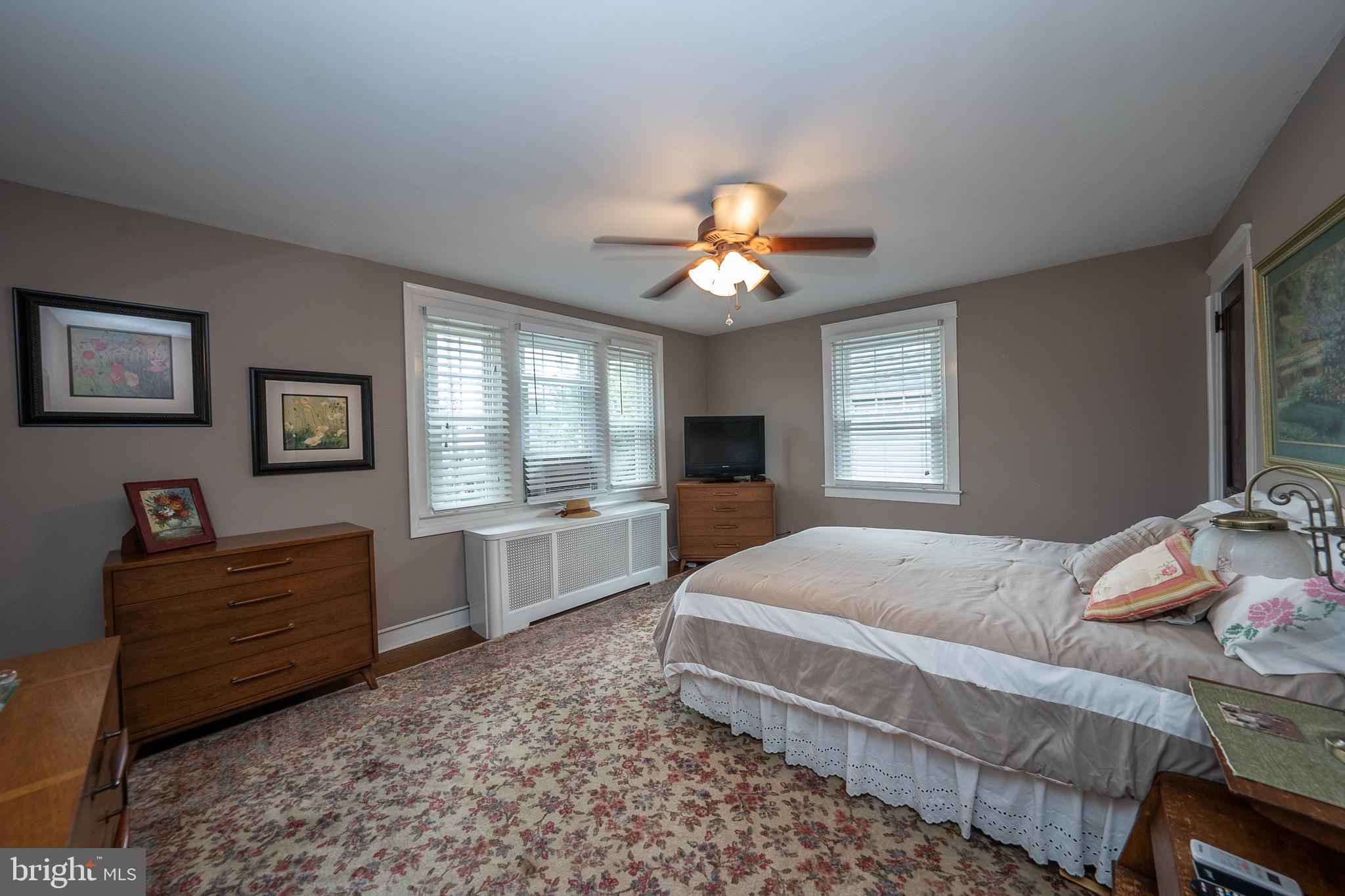 314 Ballymore Road Springfield, PA 19064 - Photo 21 of 41 Master bedroom