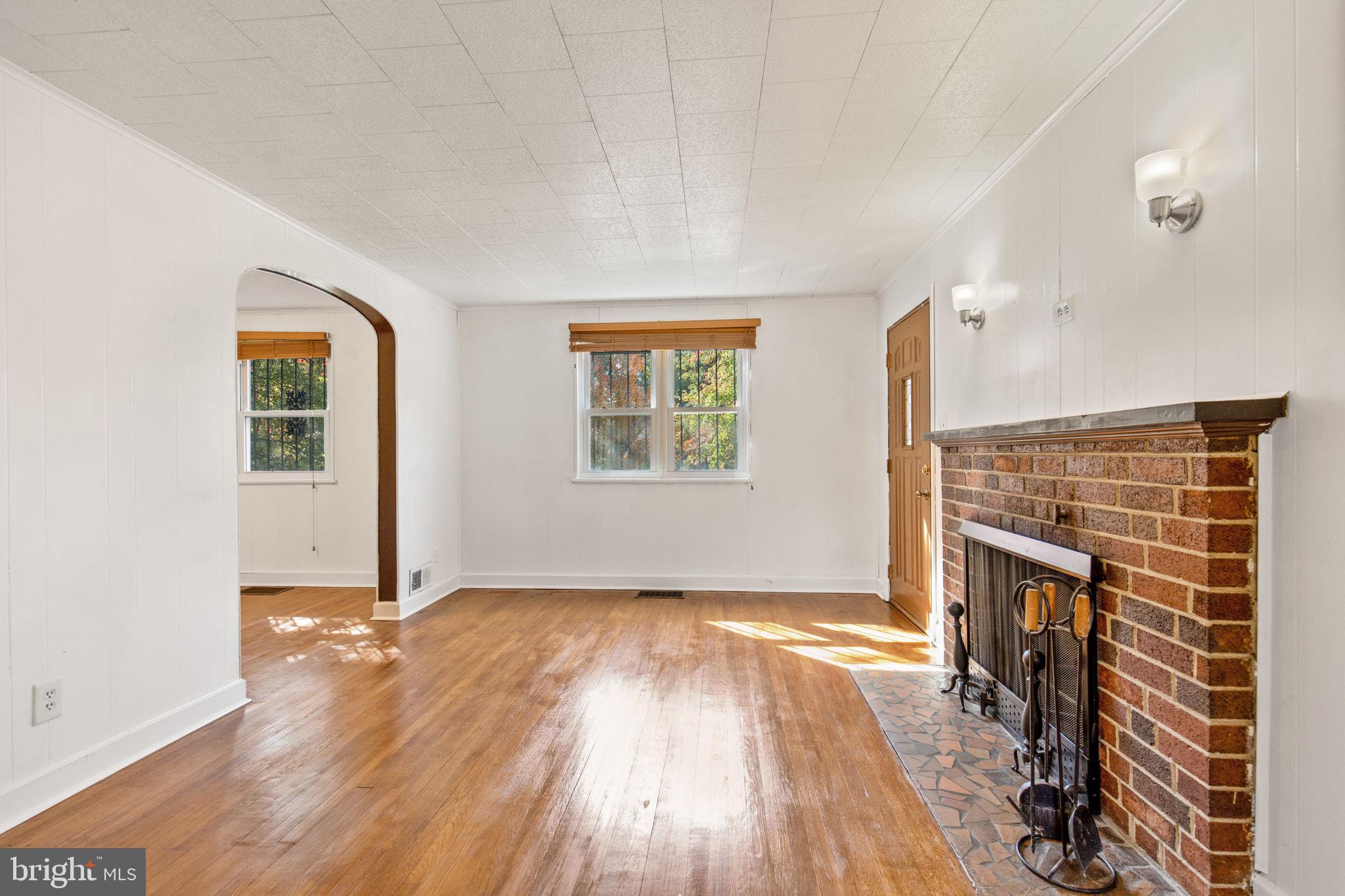 5902 Forest Road Cheverly, MD 20785 - Photo 5 of 28