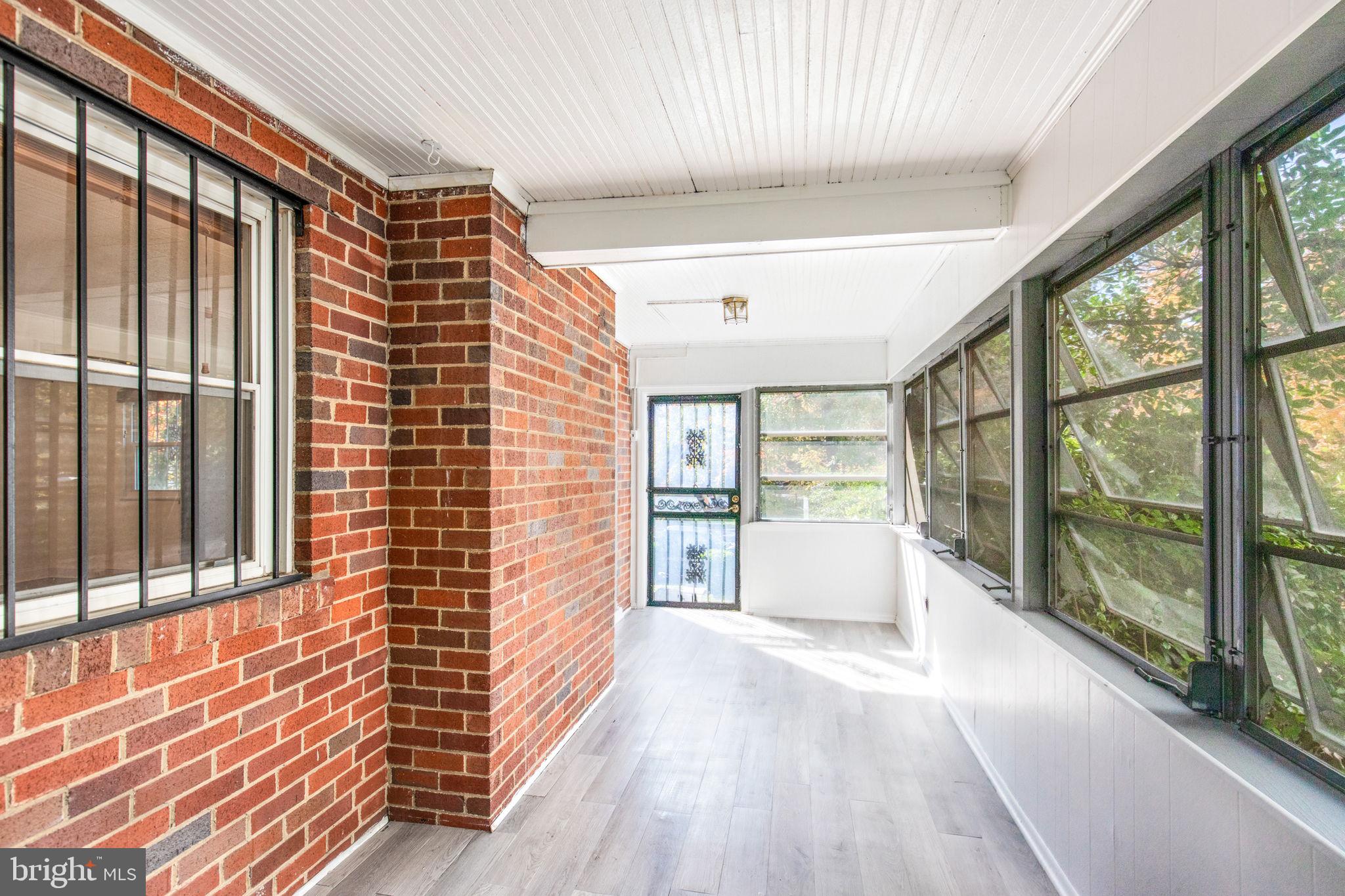 5902 Forest Road Cheverly, MD 20785 - Photo 9 of 28