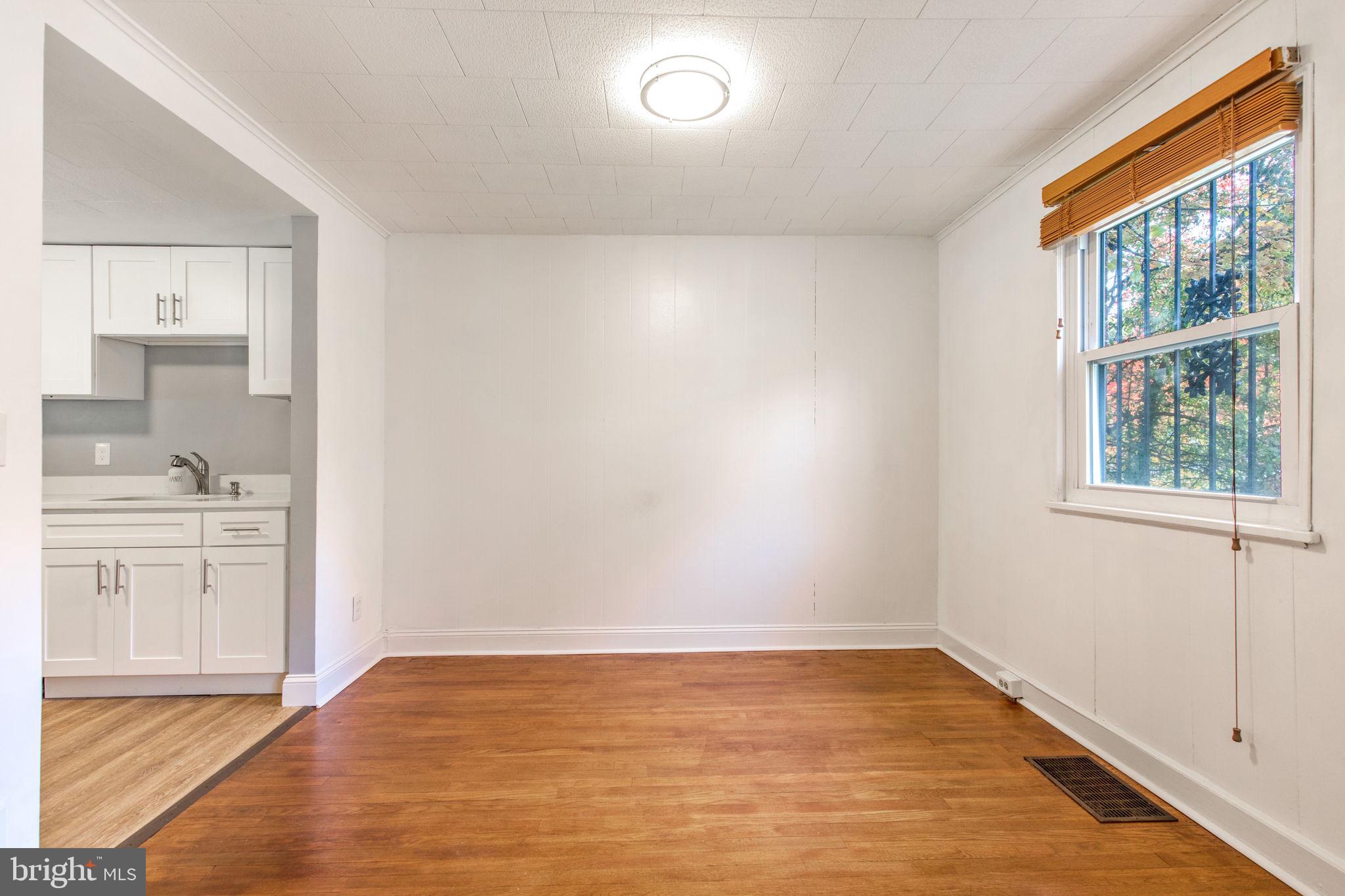 5902 Forest Road Cheverly, MD 20785 - Photo 10 of 28