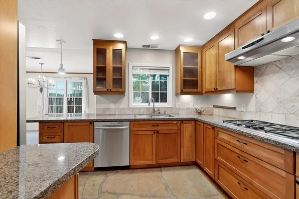 $795,000 | 640 Alto Street, Santa Fe, NM 87501