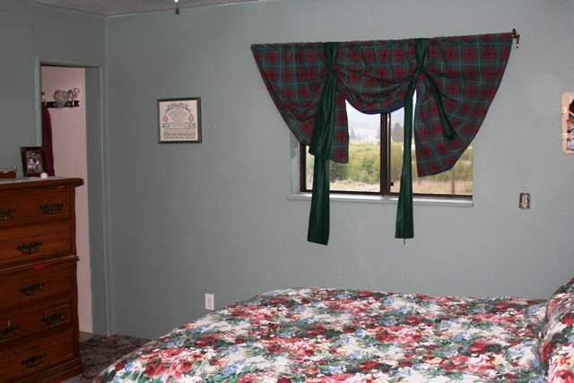 13515 East Bridges Road Elk, WA 99009 - Photo 8 of 9