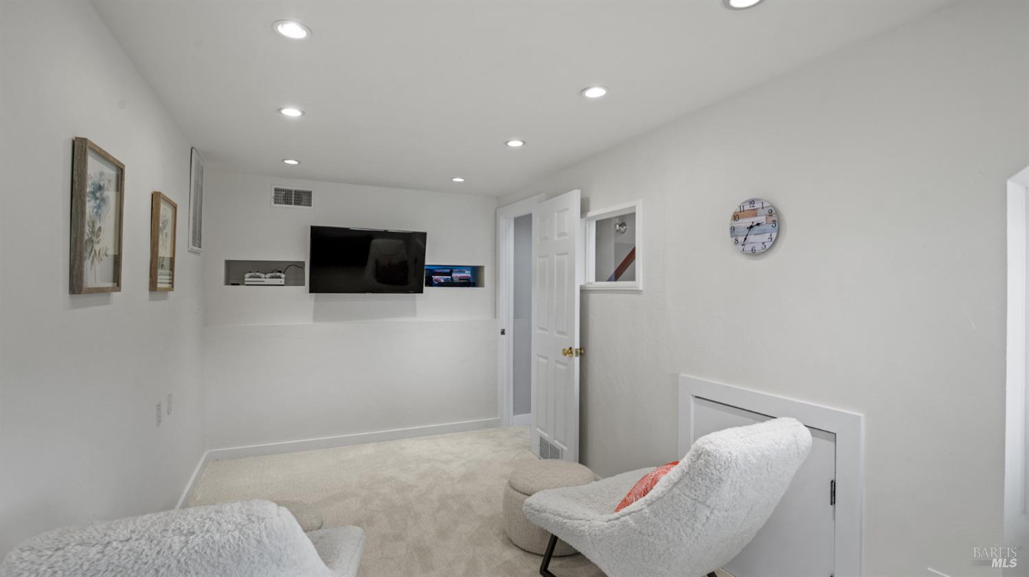 120 Sunset Way Muir Beach, CA 94965 - Photo 33 of 46