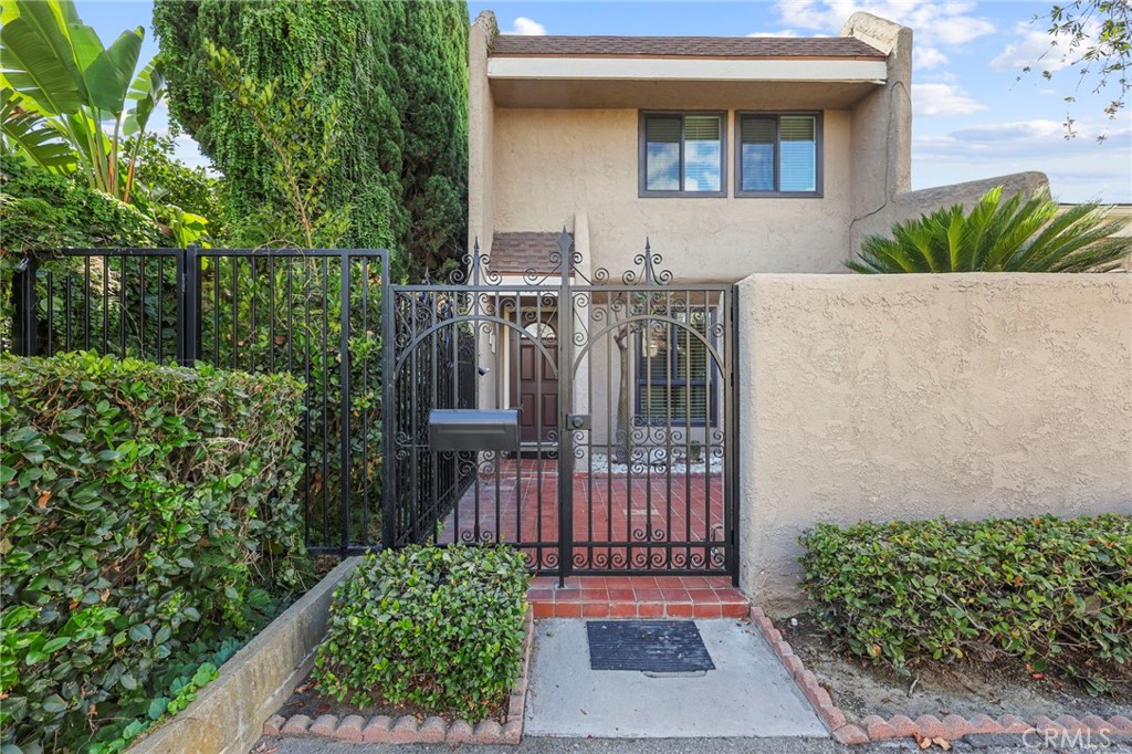 10441 Rutgers Way Stanton, CA 90680 - Photo 4 of 31 Gallery Image 4
